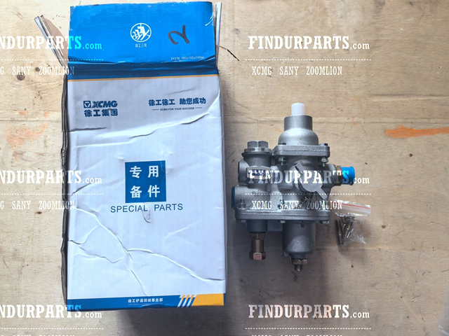 803004037 SH380A-3511010 Водомаслоотделитель Air combine valve for XCMG Wheel loader parts LW300