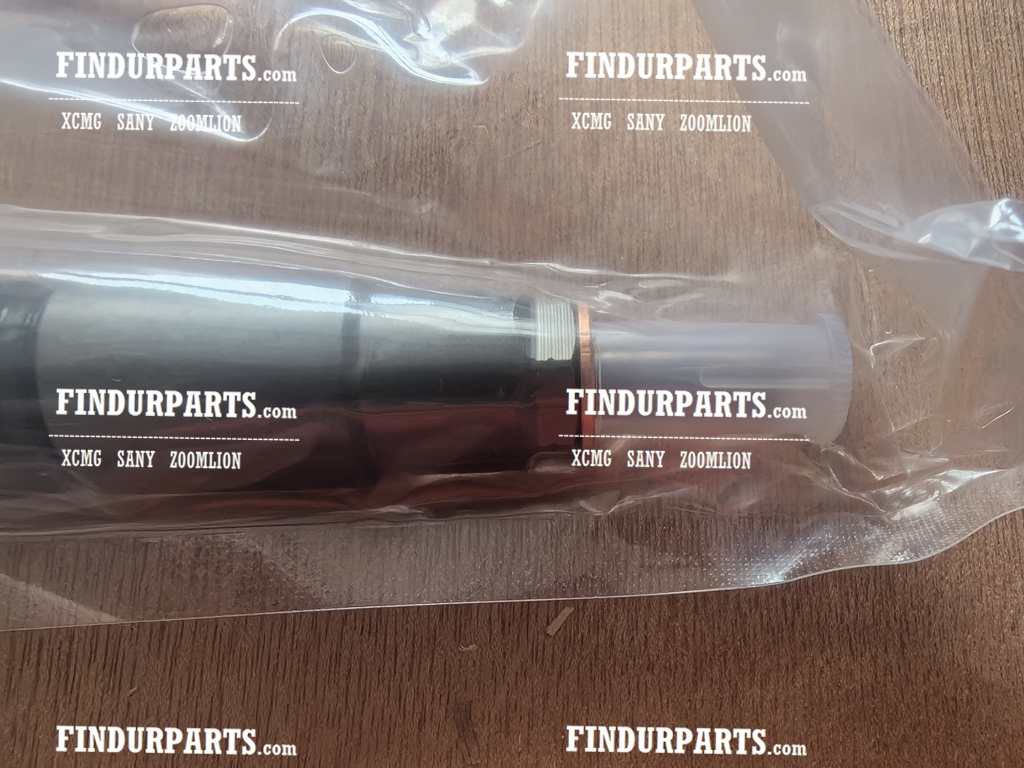 D28-001-801+C INJECTOR NOZZLE DENSO 6791 for SHANGCHAI SC8DK280Q3 EURO III XCMG crane parts