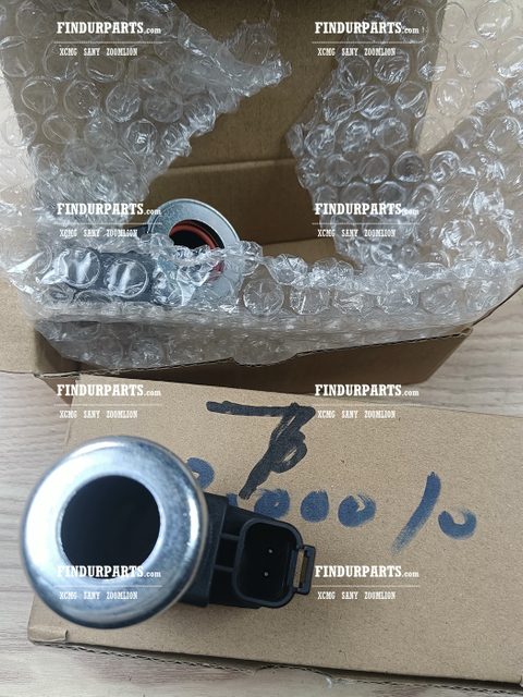 Magnetic Solenoid 40291400 for XCMG Excavator Parts XE215D XE215C XE215G