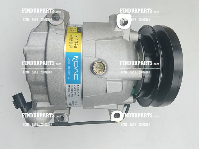 803546768 KD06B901Z AC Compressor for XCMG Excavator Parts XE150 XE135