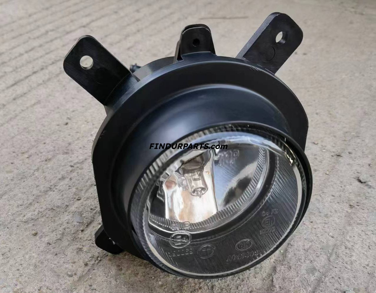 QIXING Front Fog Light Assembly for XCMG XCT Cranes (24V)